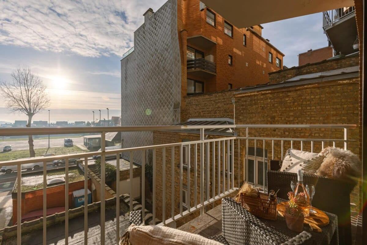 Huswell - Charming Studio With Terrace Nearby The Beach Apartment Middelkerke Luaran gambar